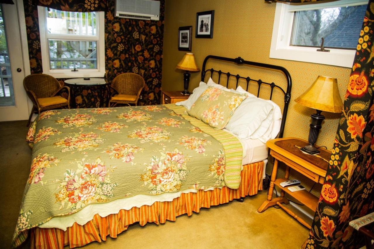 بلدة غلين أربور Sylvan Inn Bed & Breakfast المظهر الخارجي الصورة