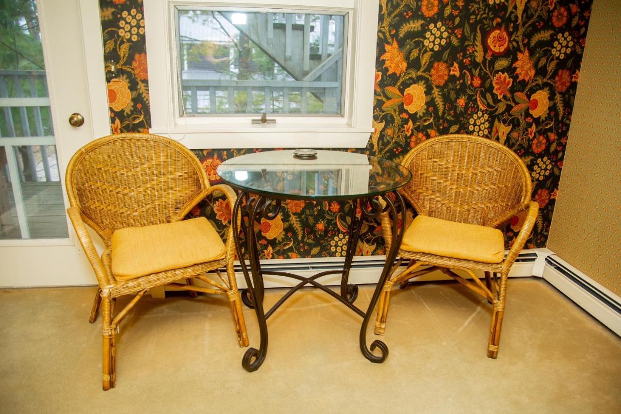 بلدة غلين أربور Sylvan Inn Bed & Breakfast المظهر الخارجي الصورة
