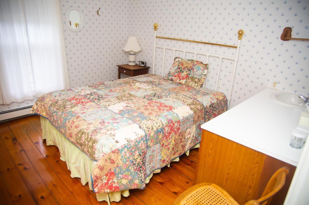 بلدة غلين أربور Sylvan Inn Bed & Breakfast المظهر الخارجي الصورة