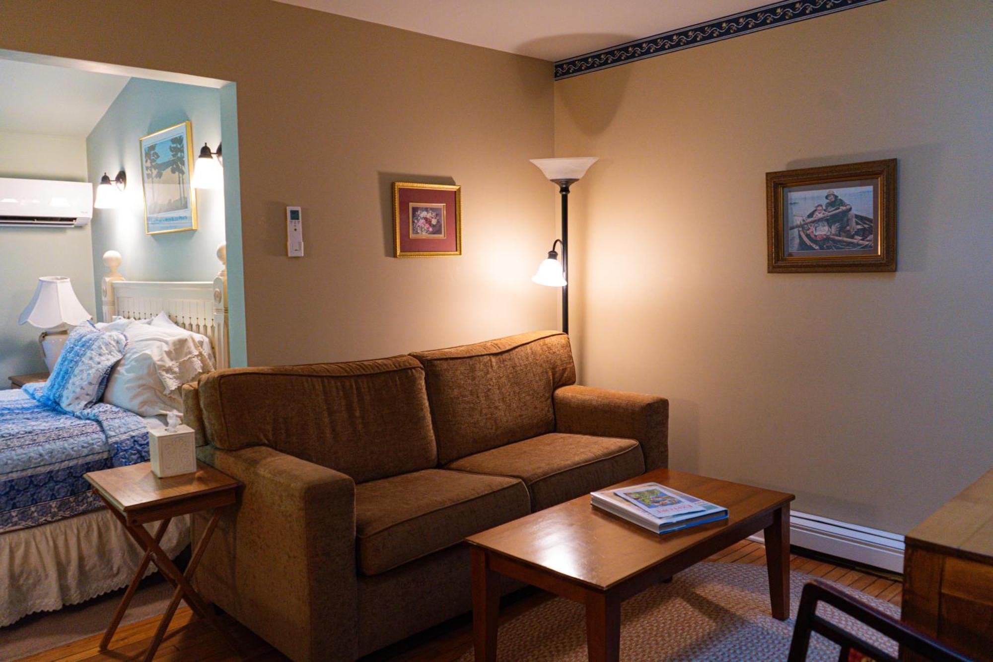 بلدة غلين أربور Sylvan Inn Bed & Breakfast المظهر الخارجي الصورة